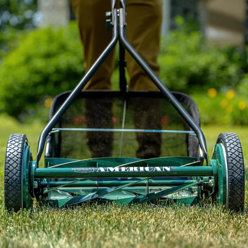 16-Inch 7-Blade Reel Mower with Grass Catcher, Specialty Grass Mower, Green